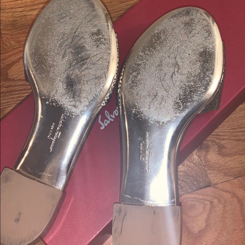 Ferragamo sandals - Picture 3 of 8